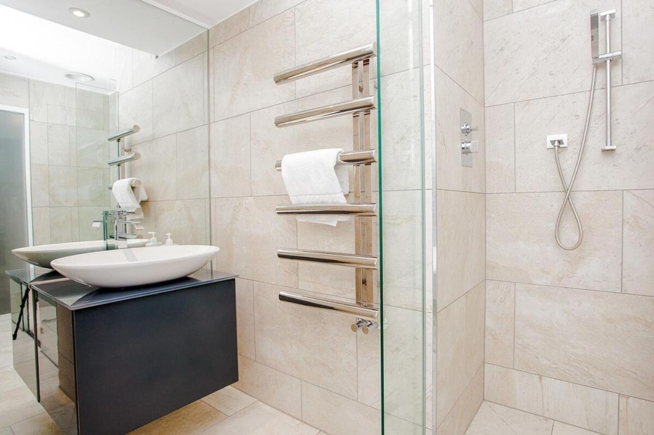 Beautiful Newly Renovated 2 Bed Apartment In Bank London Kültér fotó